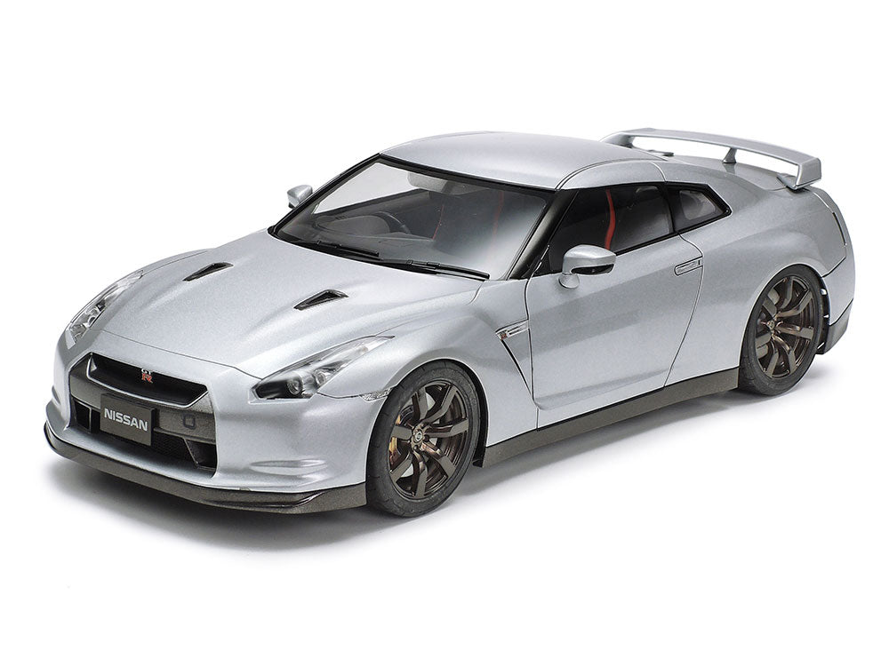 TAMIYA NISSAN GT-R (R 35)