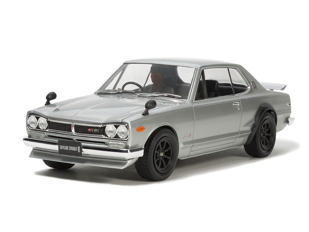 TAMIYA NISSAN SKYLINE 2000 GT-R STREET-CUSTOM