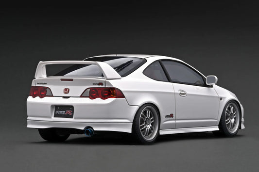 IG3327 Honda INTEGRA/RSX (DC5) TYPE R White 1/18 Ignition Model