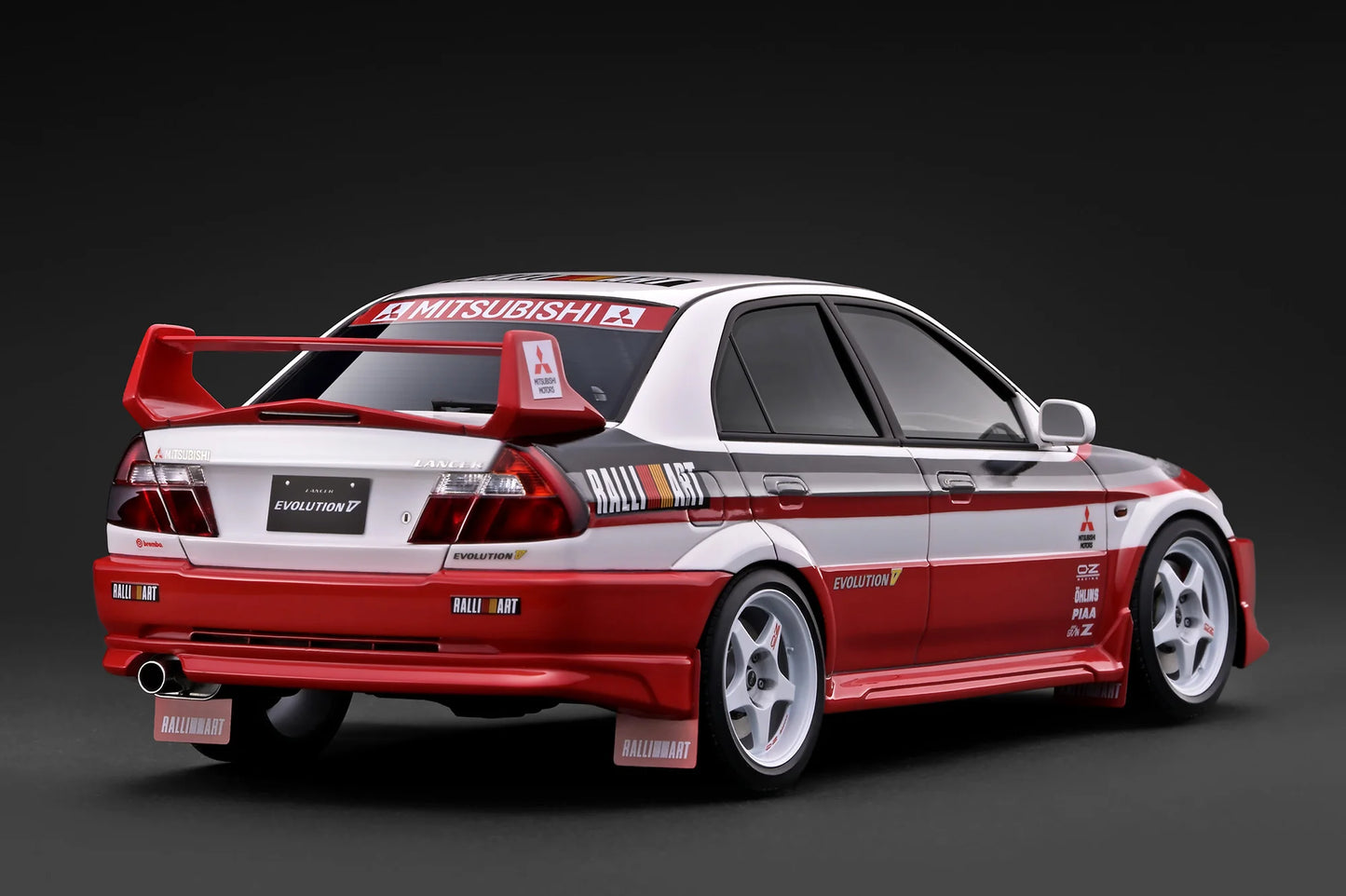 IG4021 Mitsubishi Lancer Evolution V (CP9A) White/Red - 1/18 Ignition Model (PRE-ORDER)