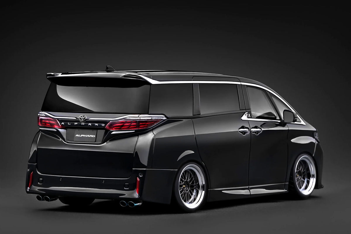 IG4082 Toyota ALPHARD Z (H40W) Black 1/18 Ignition Model (PRE-ORDER)