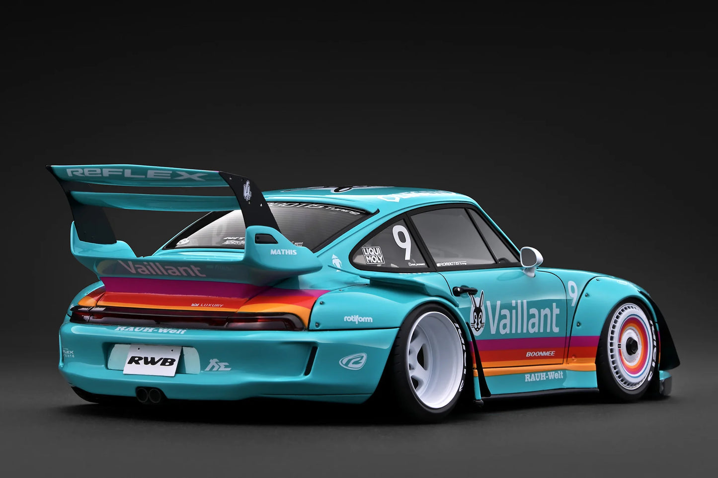 IG4146 Porsche RWB 993 Green 'Vaillant' 1/18 Ignition Model (PRE-ORDER)