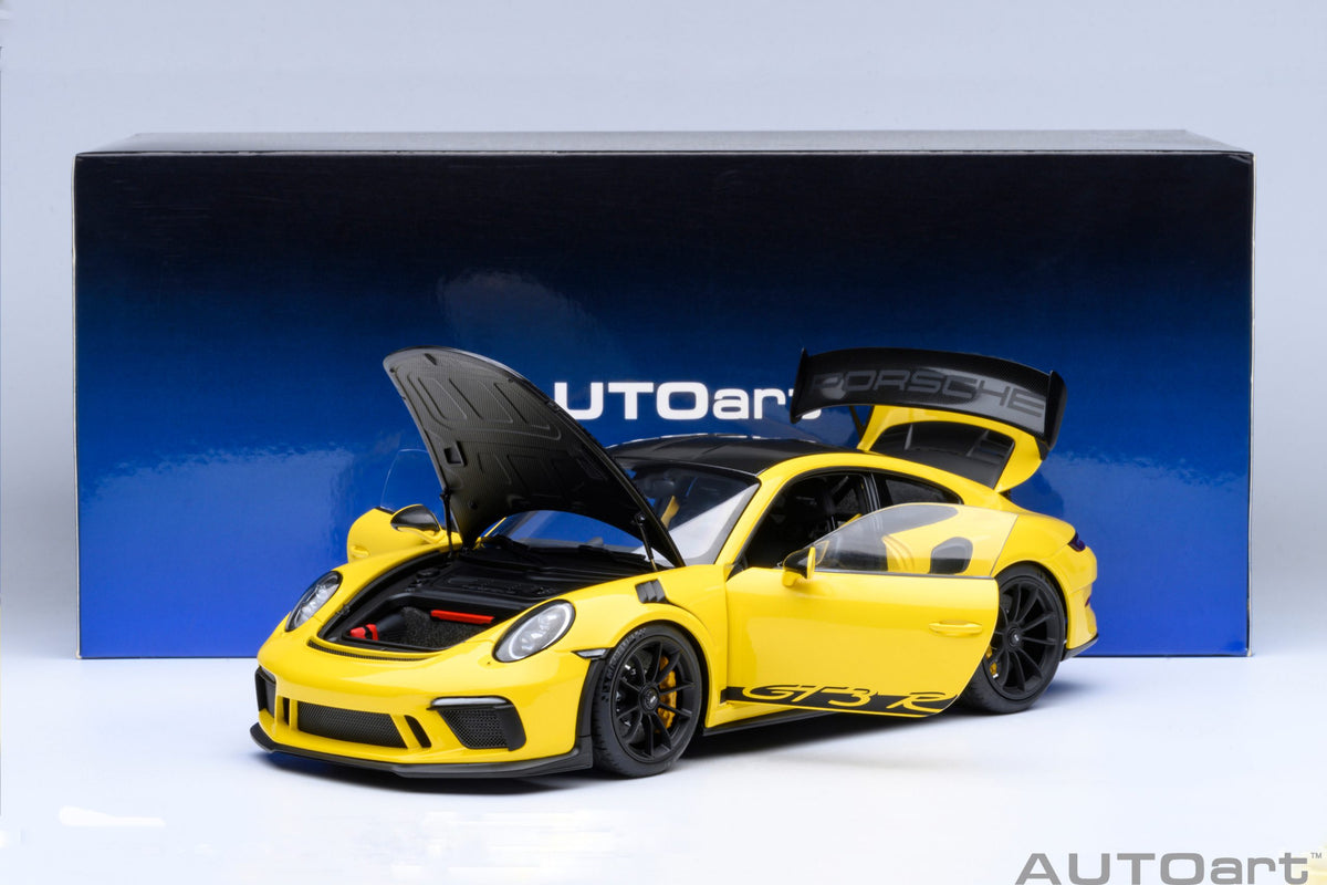 AUTOart 1/18 Porsche 911 (991.2) GT3 RS Weissach Package (Racing Yellow) ETA October