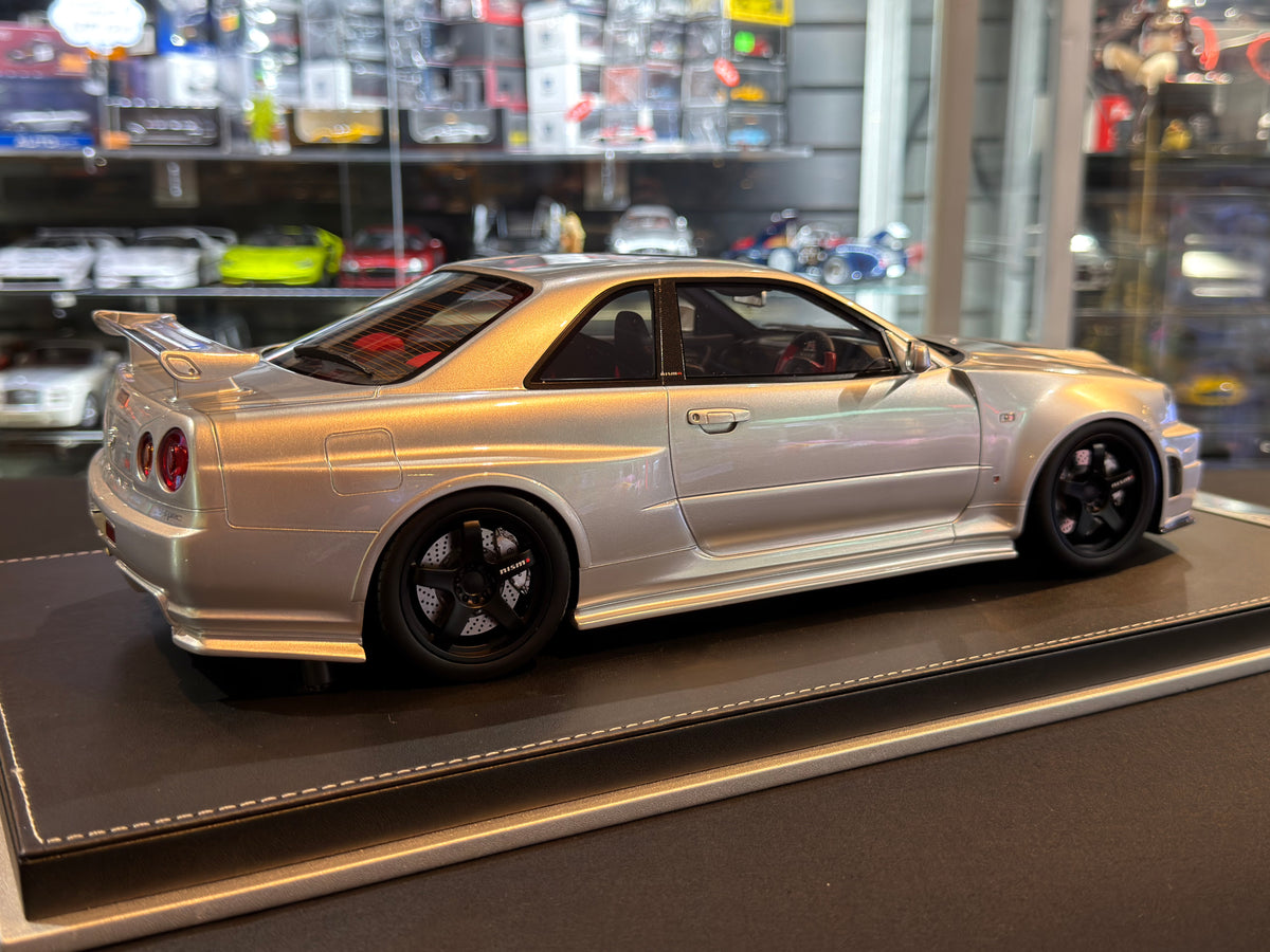 IVY 1/12 Nissan Skyline GT-R R34 Customized Edition (Silver) w/Acrylic Case