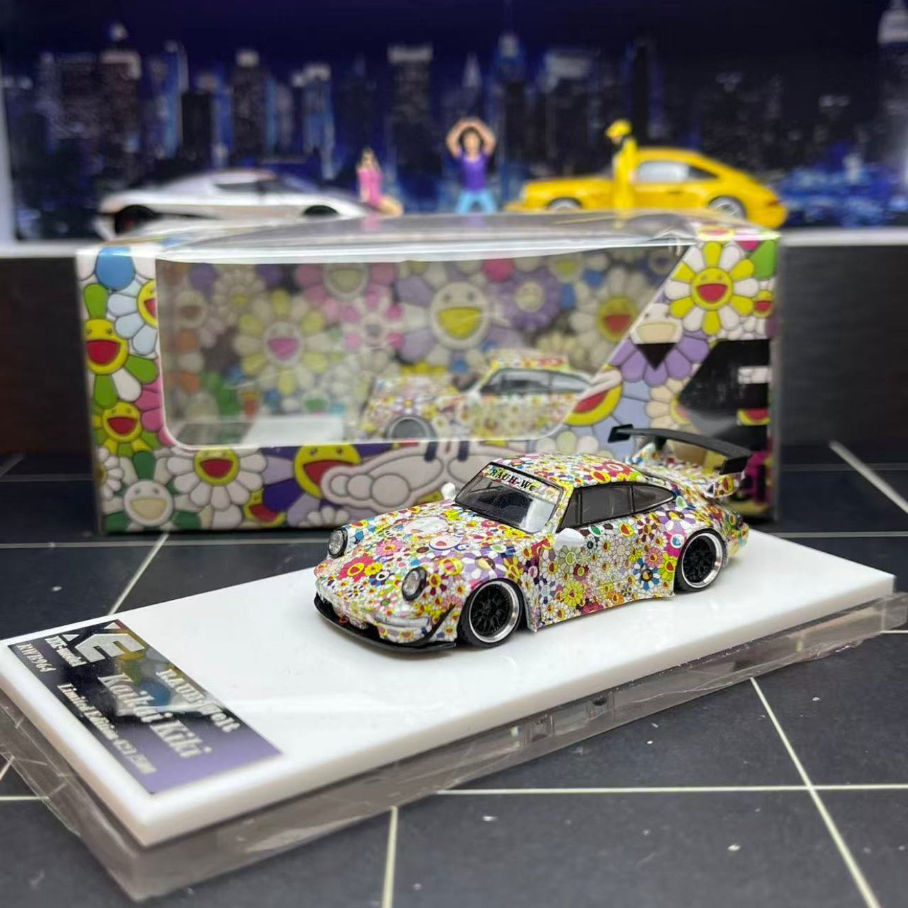 1/64 Porsche RWB Takashi Murarakami