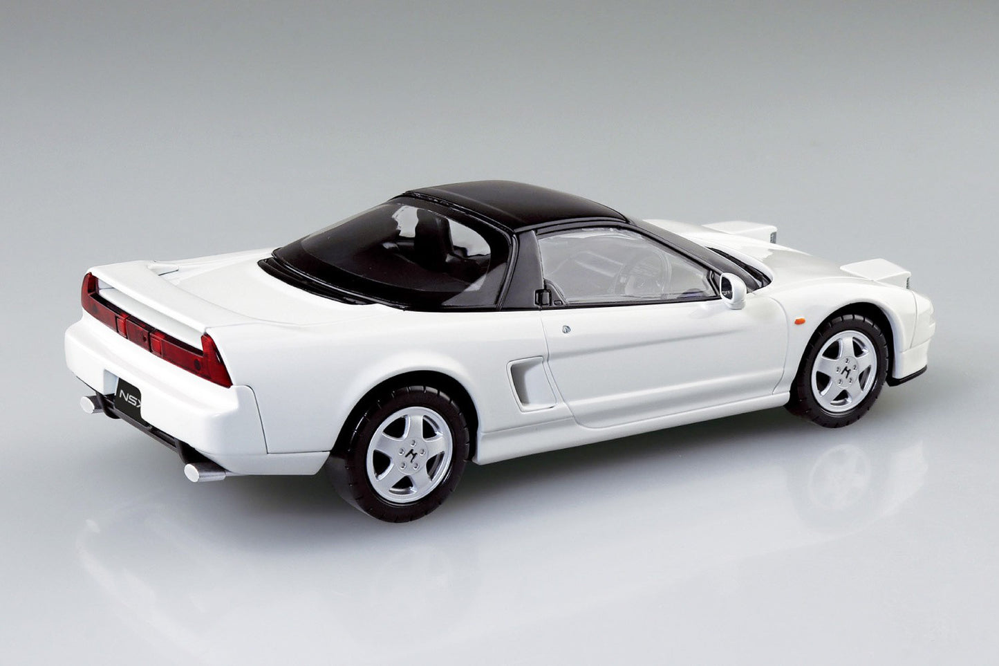 Aoshima SNAP KIT 1/32 Honda NA1 NSX (Grand Prix White)