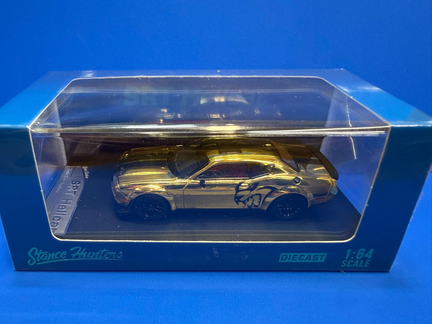 Stance Hunters 1/64 Dodge Challenger SRT Hellcat (Gold Chrome)