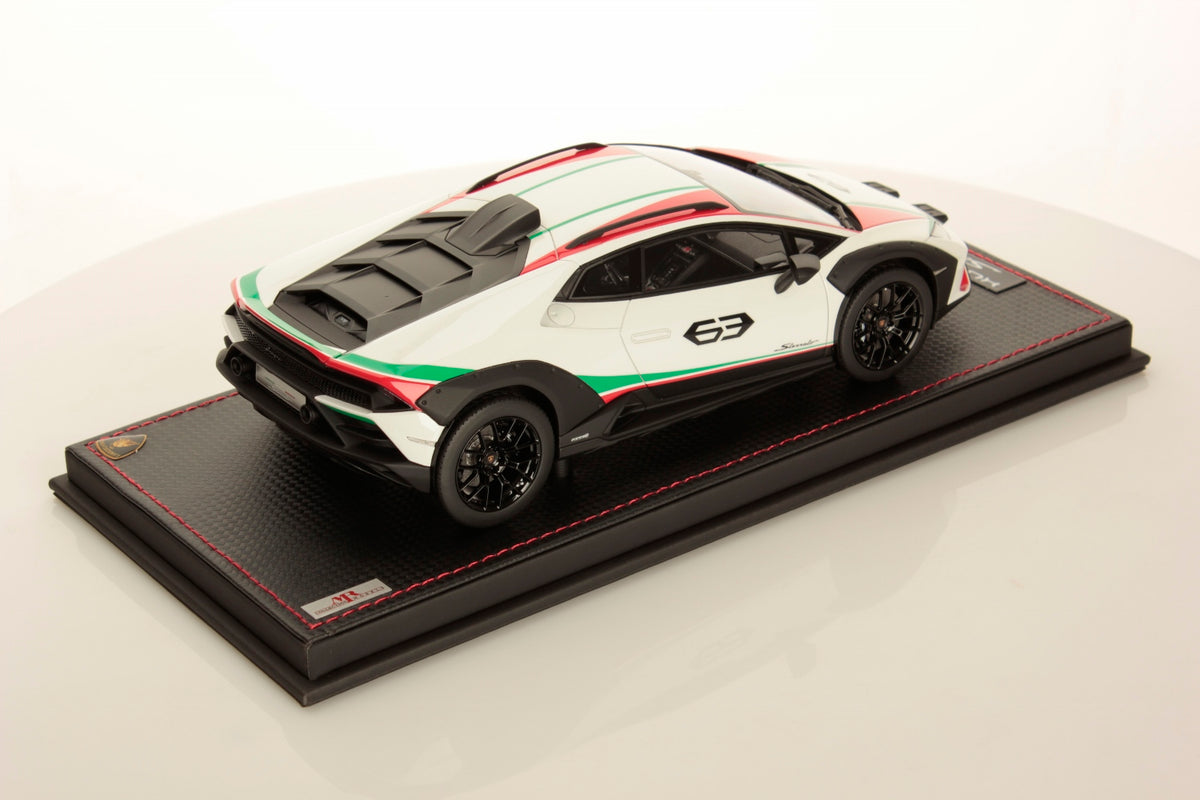 MR Collection 1/18 Lamborghini Huracan Sterrato (Italian Livery Doha Lounge)