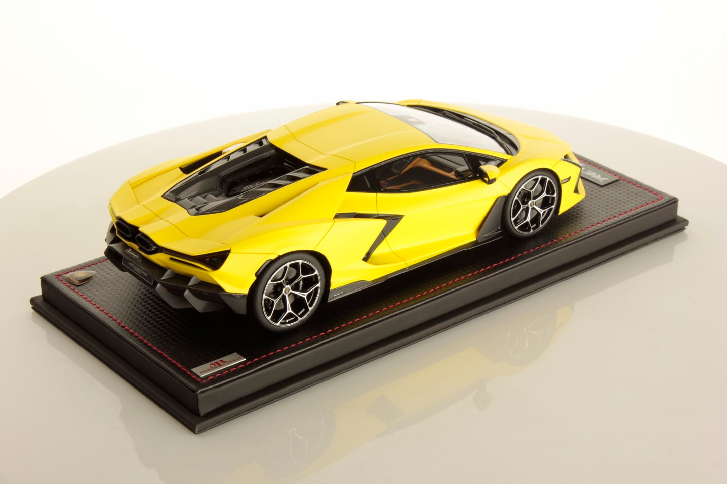 MR Collection 1/18 Lamborghini Revuelto (Giallo Clarus)