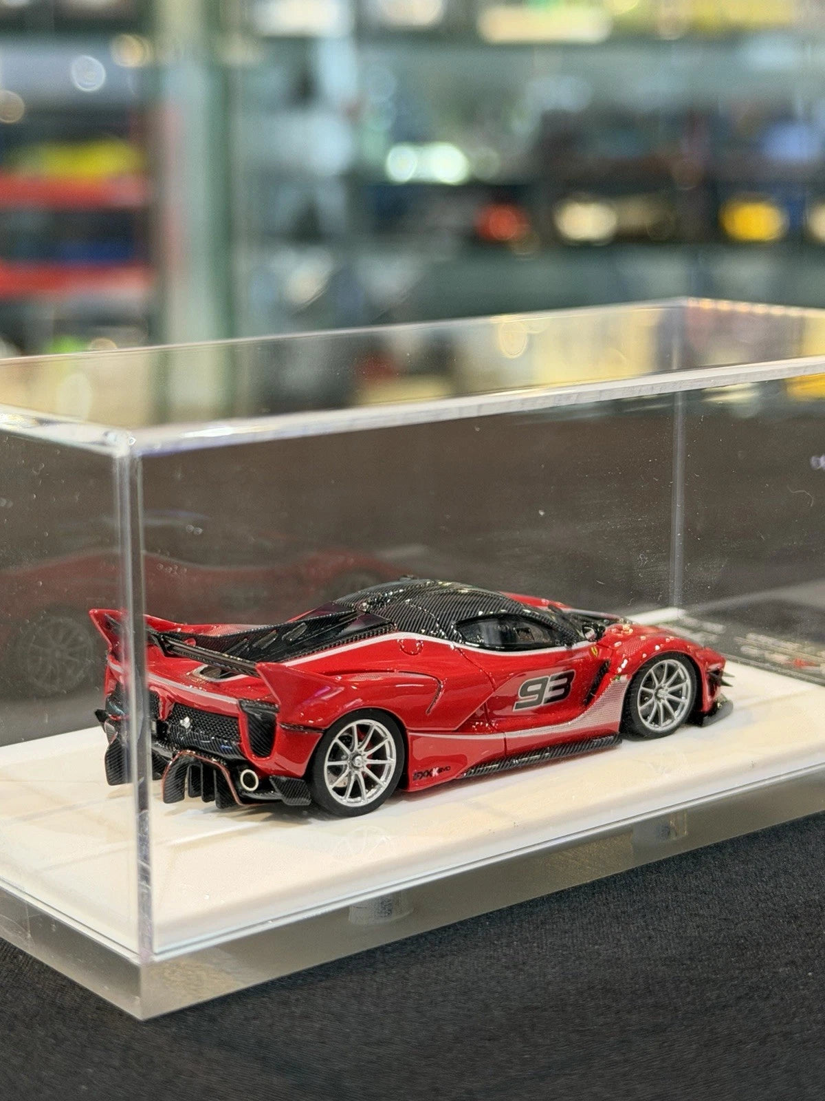 Merak Space 1/64 Ferrari FXX-K Evo (Rosso)
