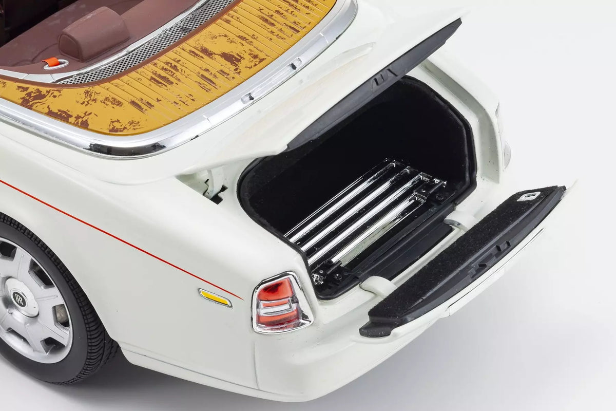 Kyosho Original 1/18 Rolls Royce Phantom Drophead Coupe (English White) 08871EW2