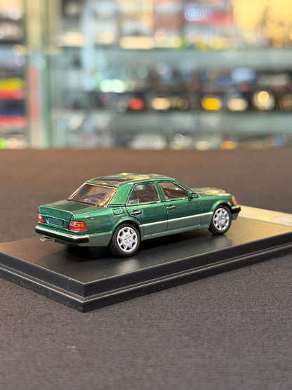 Mercedes-Benz W124 500E