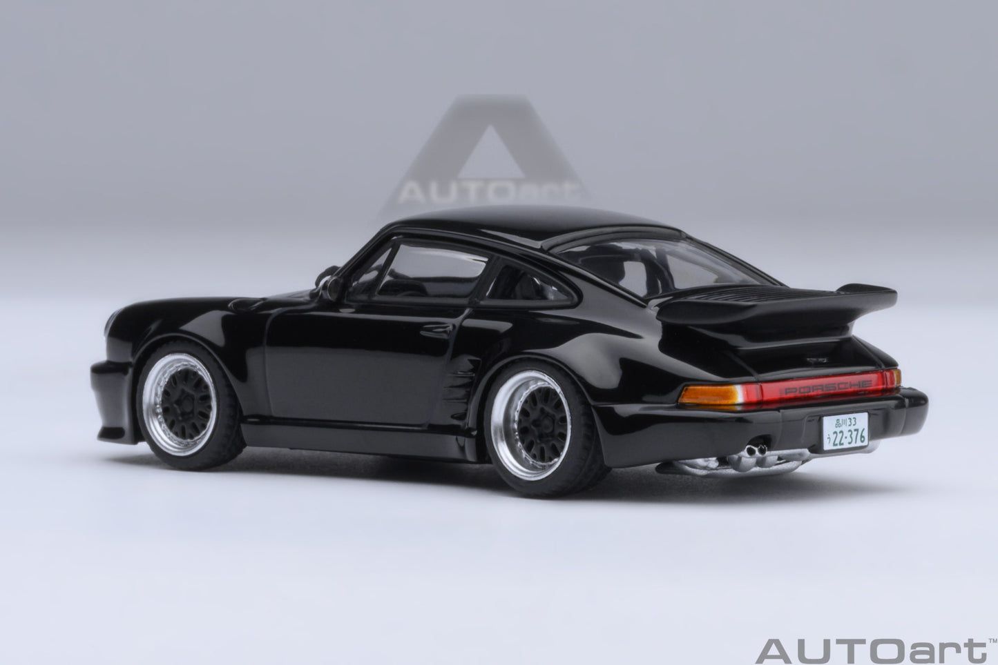 AUTOart 1/64 Porsche 911 (930) Turbo Wangan Midnight Blackbird