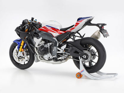 Tamiya 1/12 Honda CBR1000RR-R Fireblade SP 30th Anniversary
