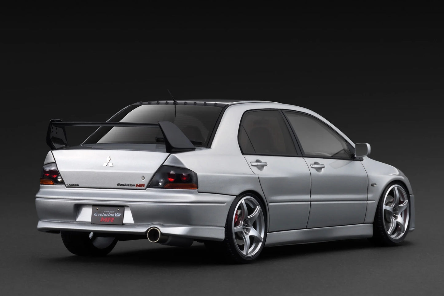 IG3834 Mitsubishi Lancer Evolution VIII MR (CT9A) Silver 1/18 Ignition Model