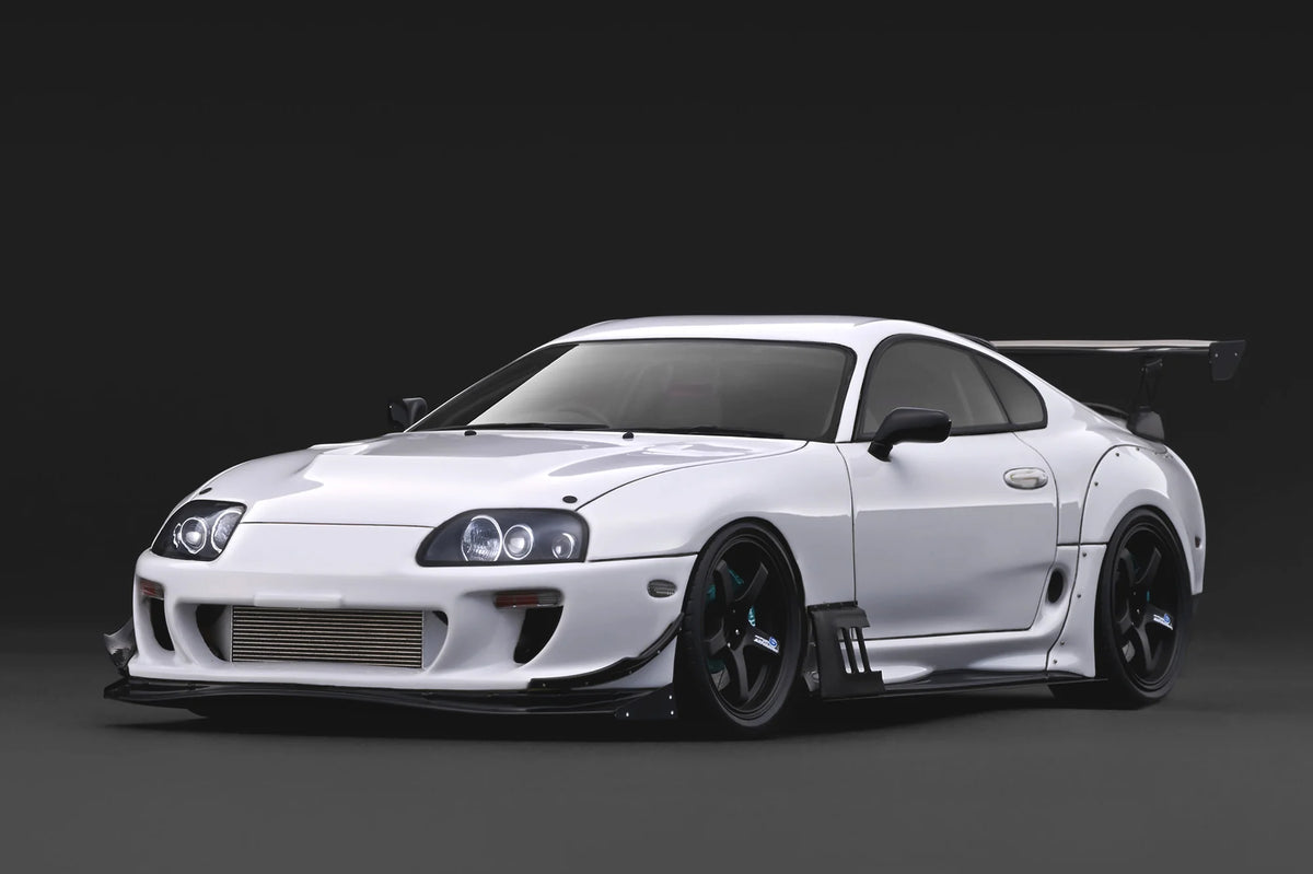 IG3886 Toyota Supra RZ (JZA80) White 1/18 Ignition Model