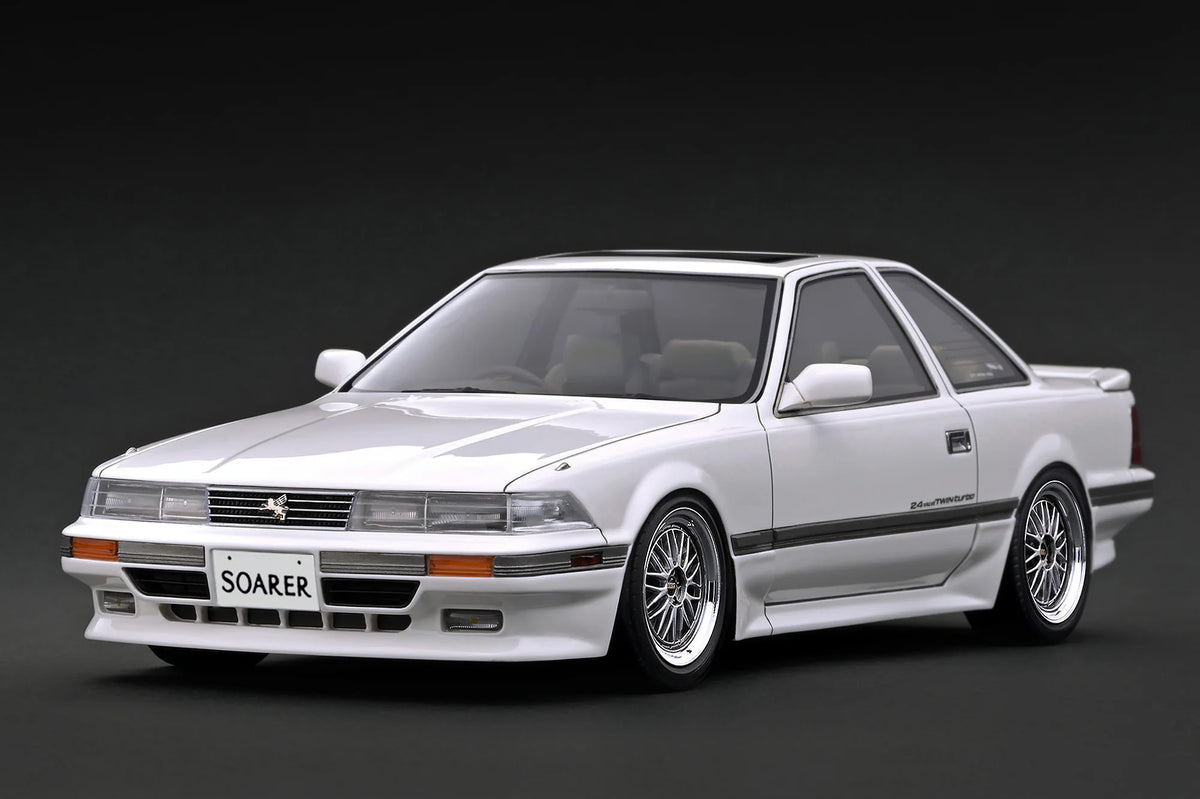 IG4325 Toyota Soarer (Z20) 2.0GT-Twin Turbo L (White) 1/18 Ignition Model (PRE-ORDER)