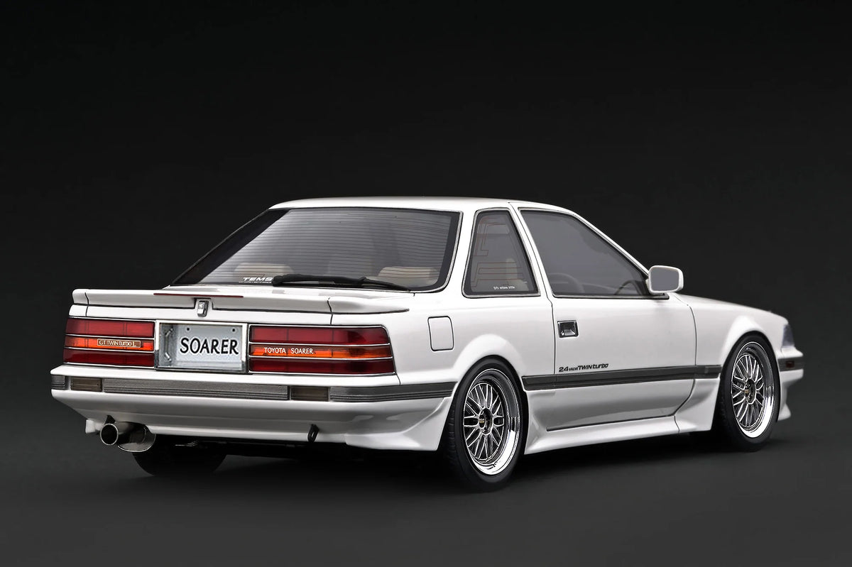 IG4325 Toyota Soarer (Z20) 2.0GT-Twin Turbo L (White) 1/18 Ignition Model (PRE-ORDER)
