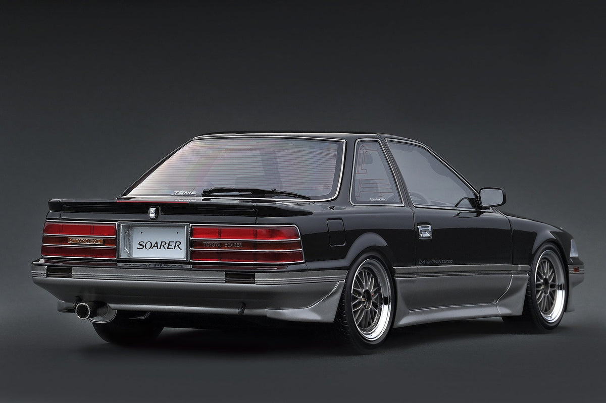 IG4327 Toyota Soarer (Z20) 2.0GT Twin Turbo L (Black/Silver) 1/18 Ignition Model (PRE-ORDER)
