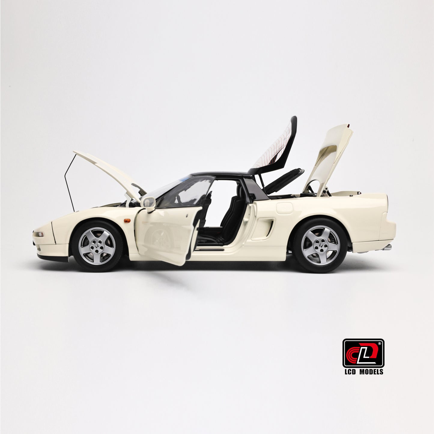 LCD Model 1/18 Honda NSX (NA1) Championship White - Opening Model