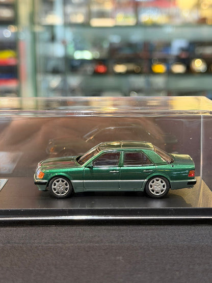 Mercedes-Benz W124 500E