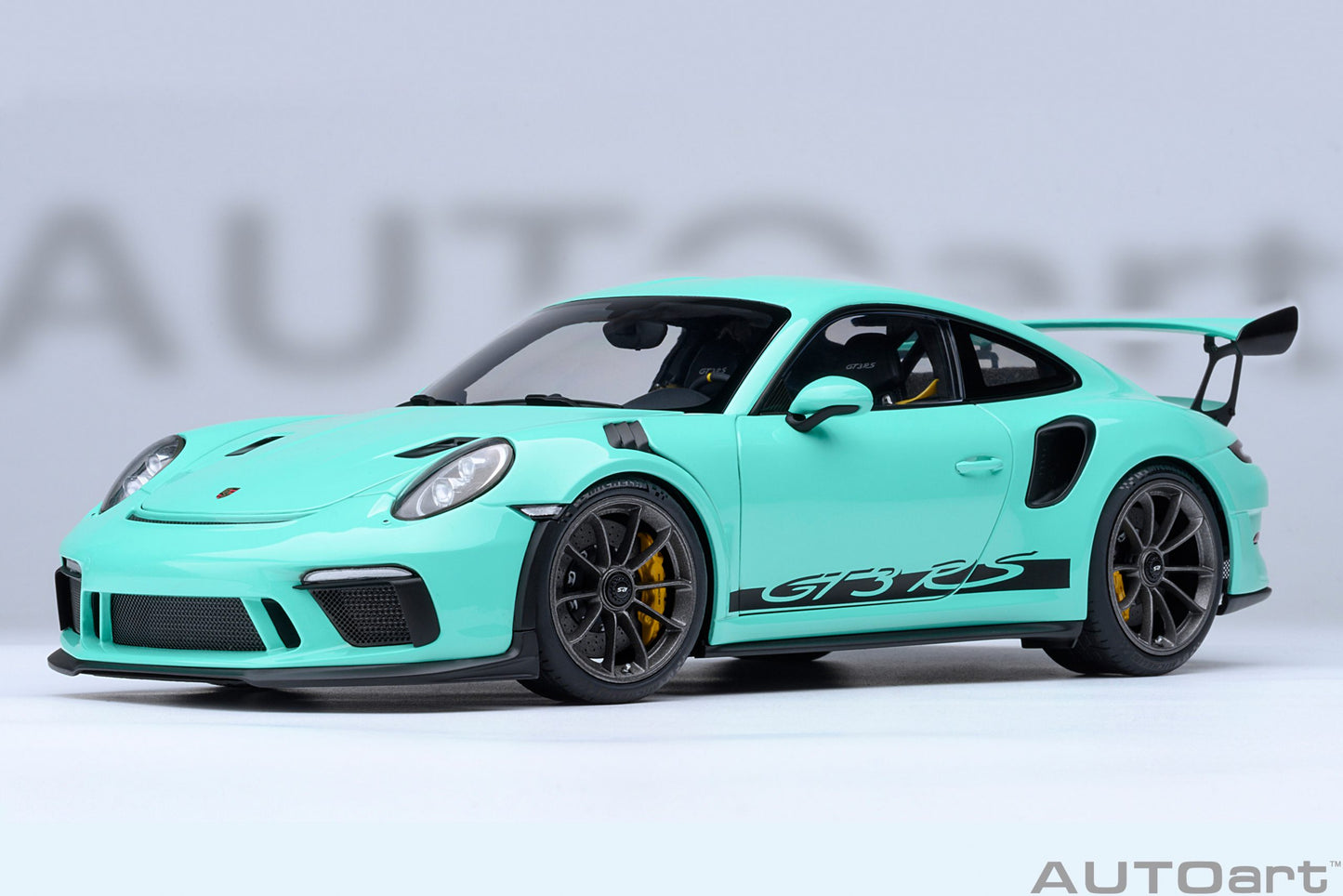AUTOart 1/18 Porsche 911 (991.2) GT3RS (Mint Green)