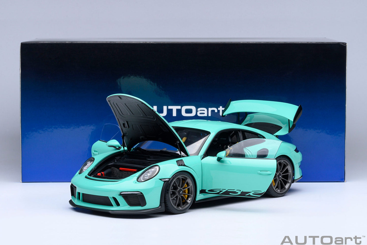 AUTOart 1/18 Porsche 911 (991.2) GT3RS (Mint Green)