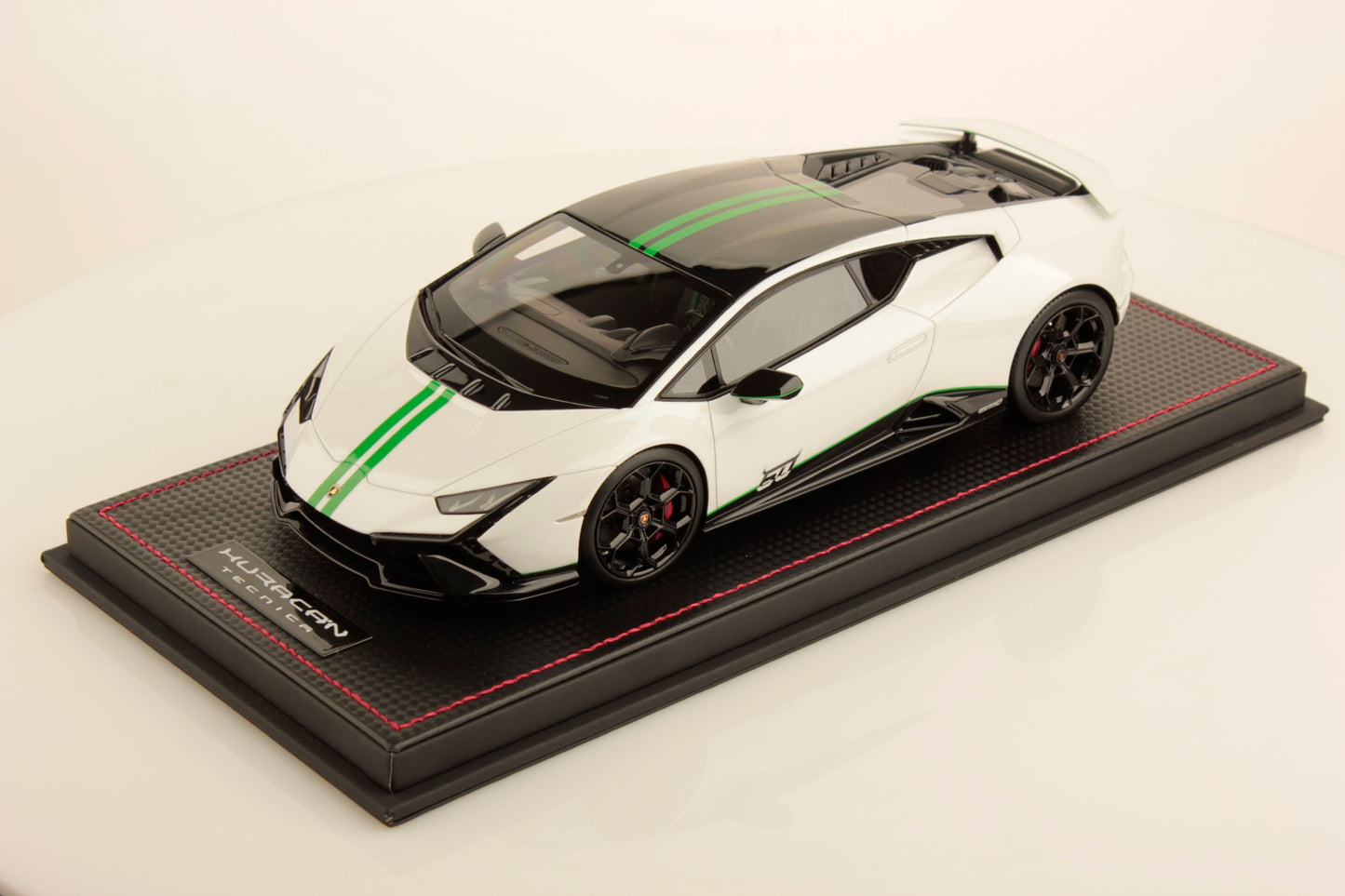 MR Collection 1/18 Lamborghini Huracán Tecnica 60TH