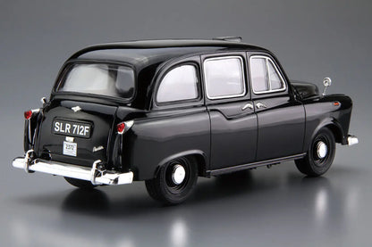 Aoshima 1/24 FX-4 London Black Cab '68