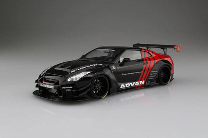 Aoshima 1/24 Liberty Walk LB ★ Works Nissan R35 GT-R Type 2 Ver.2