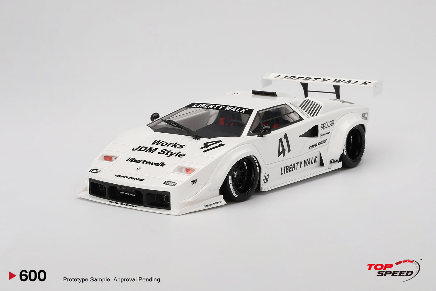 TopSpeed 1/18 Lamborghini Countach LB-WORKS White 2024 Tokyo Auto Salon