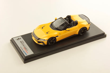 Looksmart 1/43 Ferrari 12 Cilindri Spider (Giallo Tristrato)