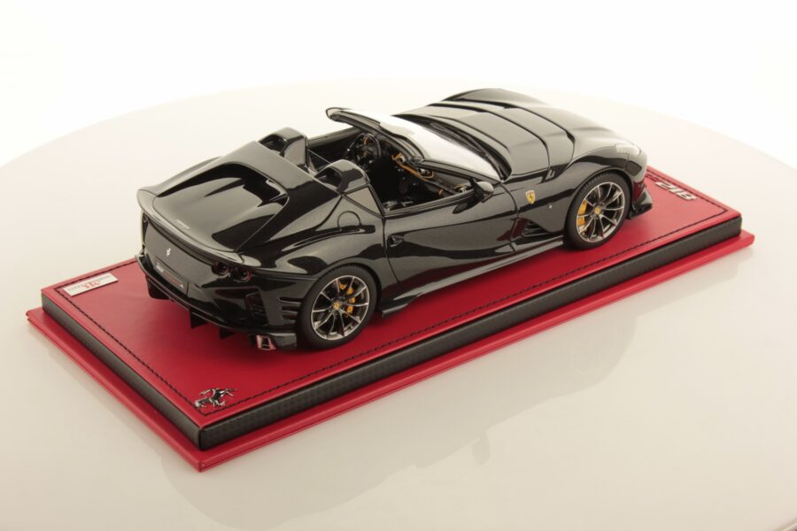 MR Collection 1/18 Ferrari 812 Competizione A (Nero Daytona)