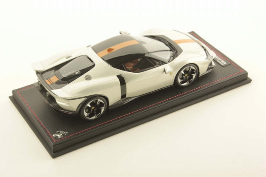 MR Collection 1/18 Ferrari 849 Testarossa (Bianco Italia)