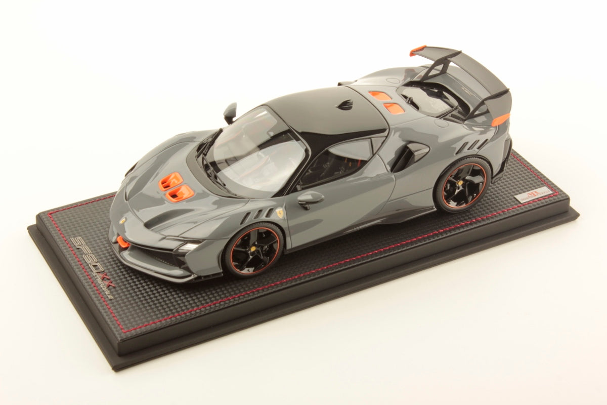 MR Collection 1/18 Ferrari SF90 XX Stradale (Grigio Nardo)