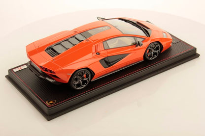 MR Collection 1/18 Lamborghini Countach LPI 800-4 (Arancio)