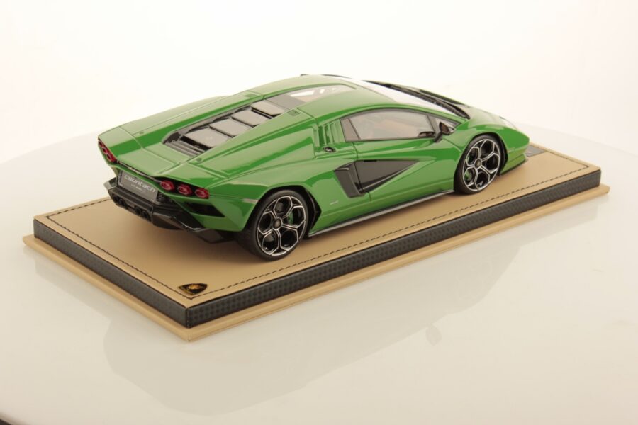 MR Collection 1/18 Lamborghini Countach LPI 800-4 (Verde Medio)