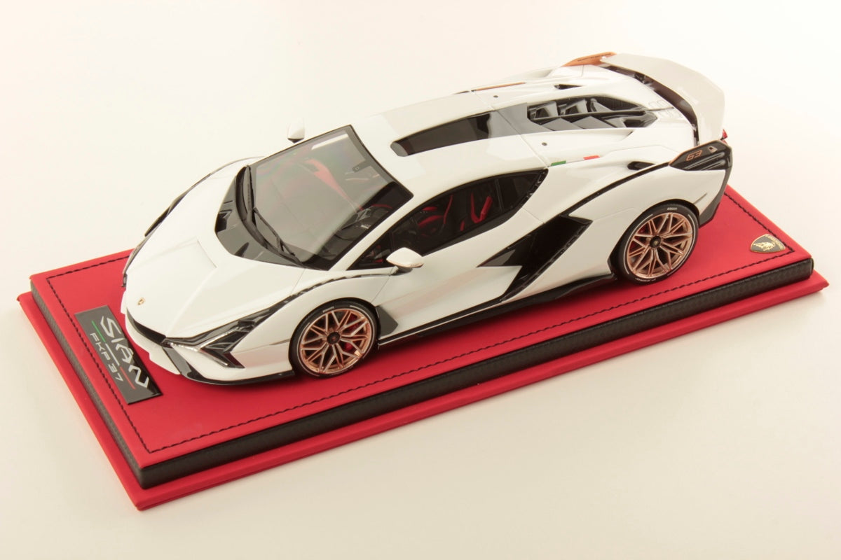 MR Collection 1/18 Lamborghini Sian FKP 37 (Bianco Monocerus)