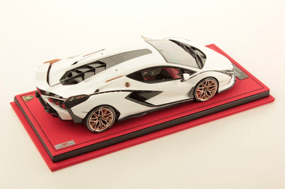 MR Collection 1/18 Lamborghini Sian FKP 37 (Bianco Monocerus)
