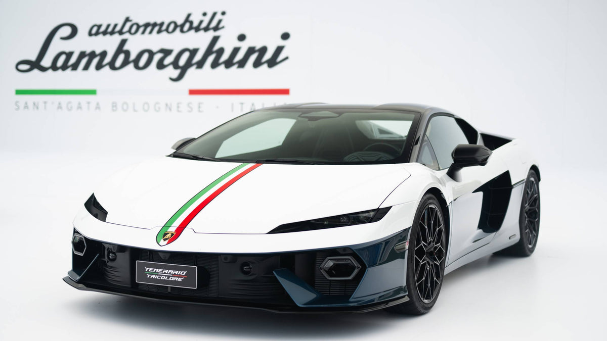 MR Collection 1/18 Lamborghini Temerario (Bianco Monocerus/Blu Marinus w/Italian Stripe) PRE-ORDER
