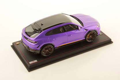 MR Collection 1/18 Lamborghini Urus SE (Viola Pasifae)