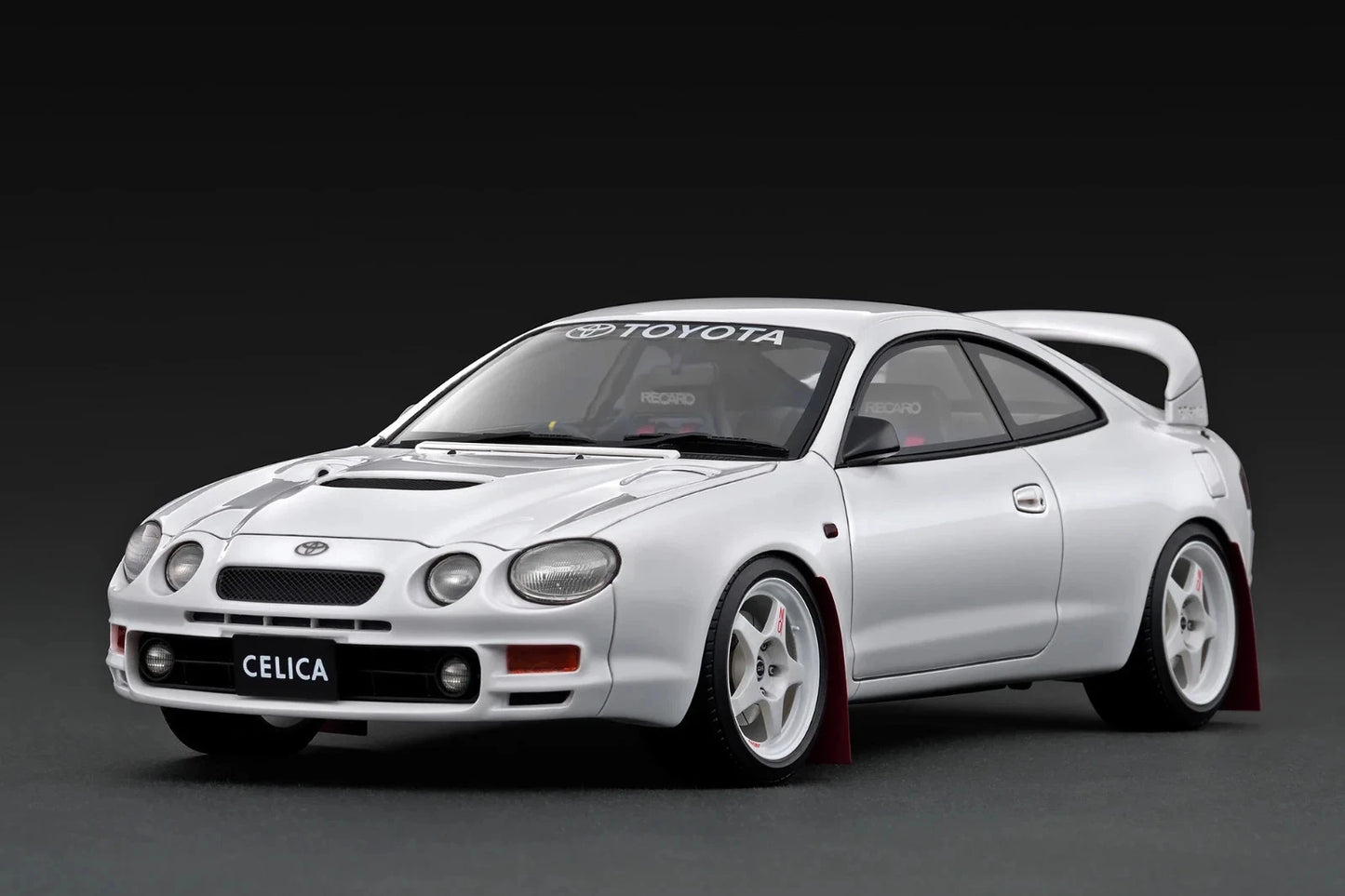 IG3681 Toyota Celica GT-FOUR (ST205) White 1/18 Ignition Model