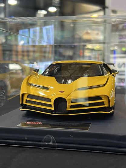 Looksmart 1/18 Bugatti Centodieci (Yellow)