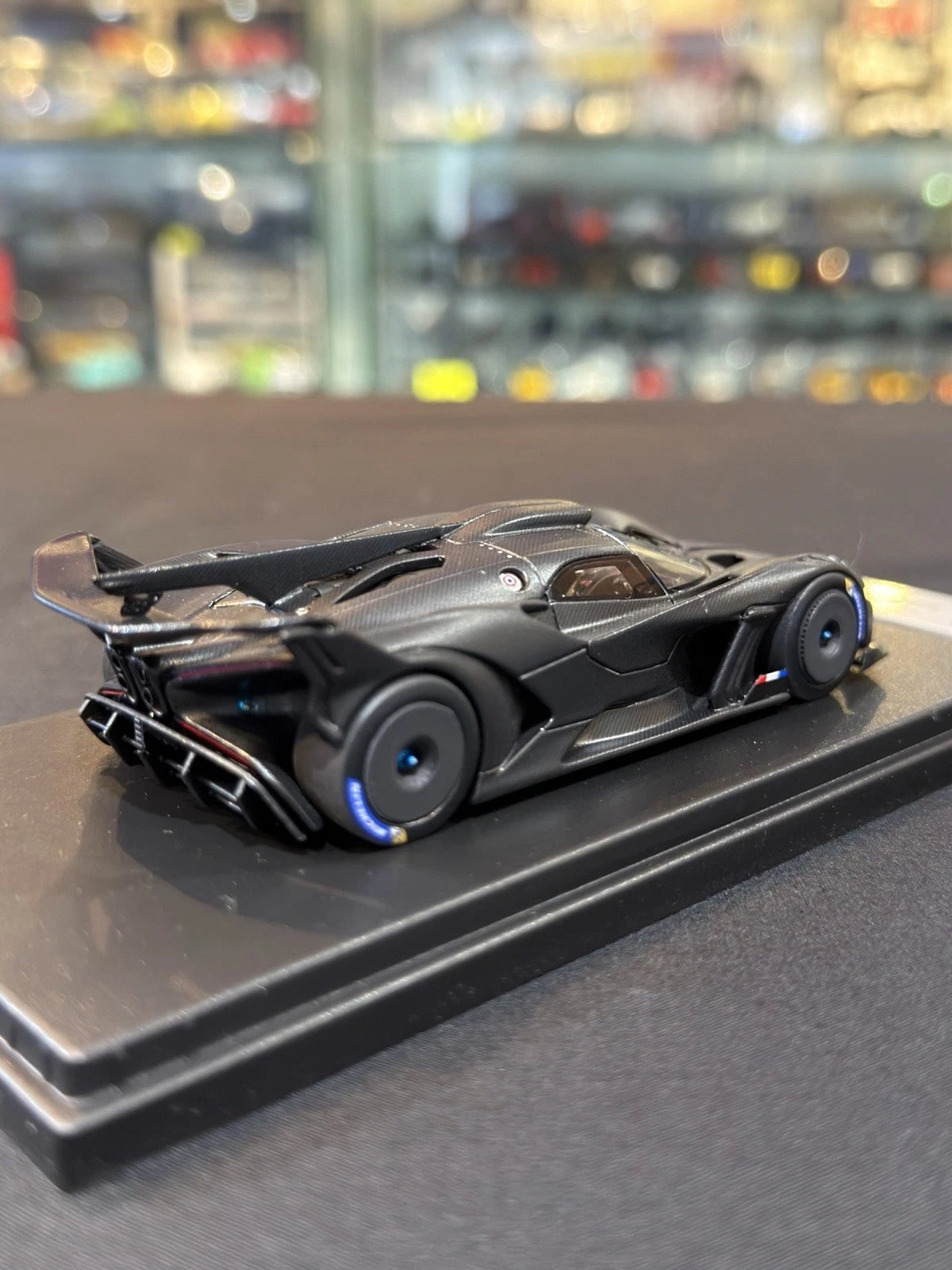 Looksmart 1/43 Bugatti Bolide (Full Carbon Matt)
