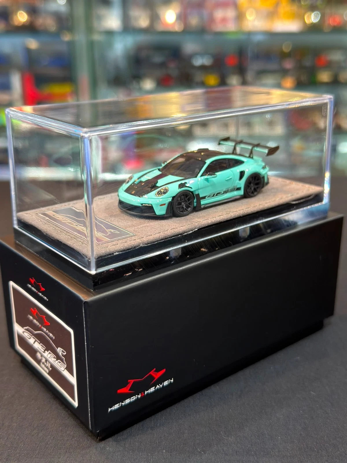 Henson & Heaven 1/64 Porsche 911 GT3RS 992.1 (Multiple Colours)