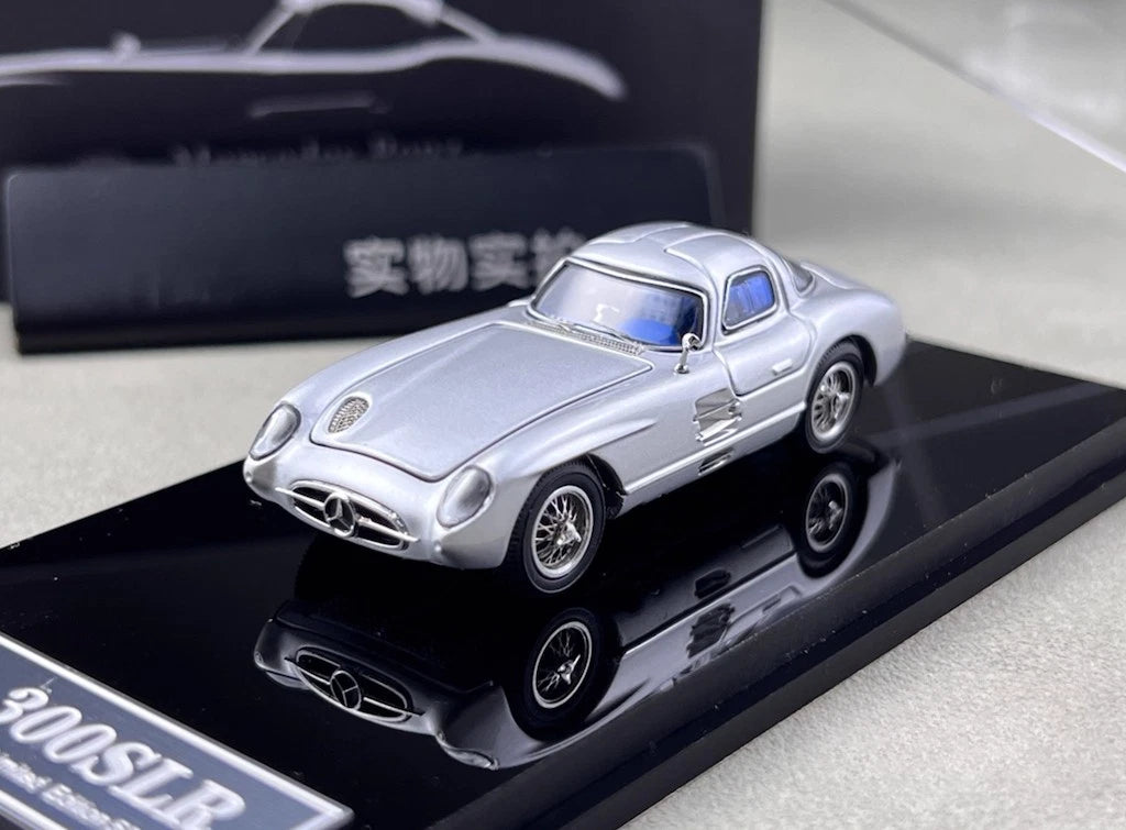 YS Model 1/64 Mercedes-Benz 300SLR Silver Arrow