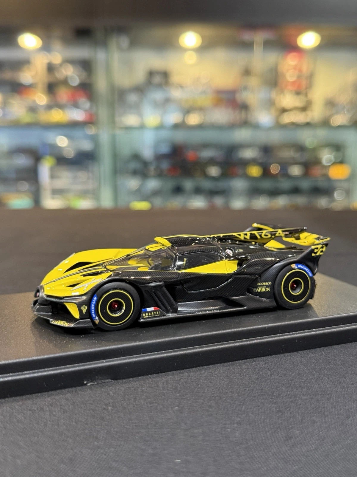 Looksmart 1/43 Bugatti Bolide (Jaune Molsheim)
