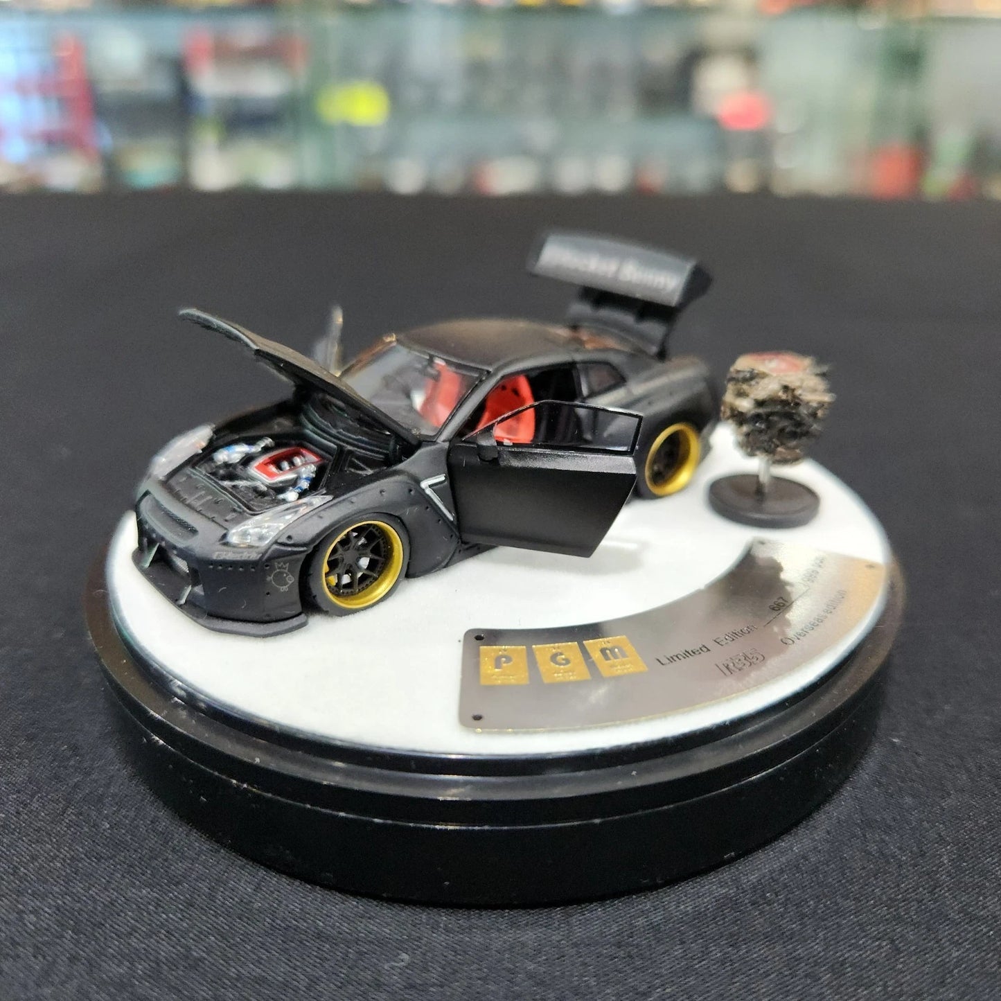 PGM 1/64 Nissan R35 Rocket Bunny (Overseas Edition) Matt Black