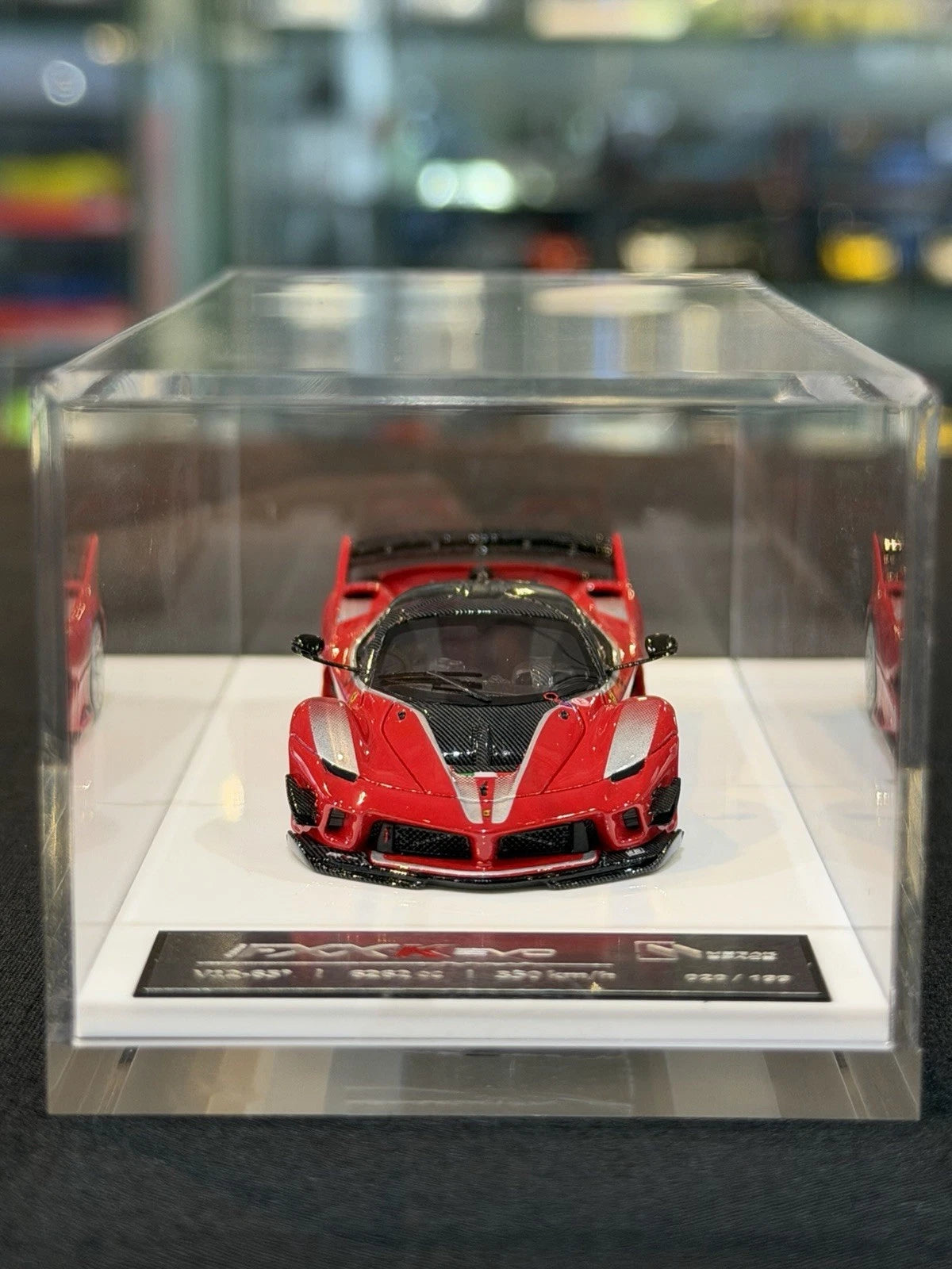 Merak Space 1/64 Ferrari FXX-K Evo (Rosso)