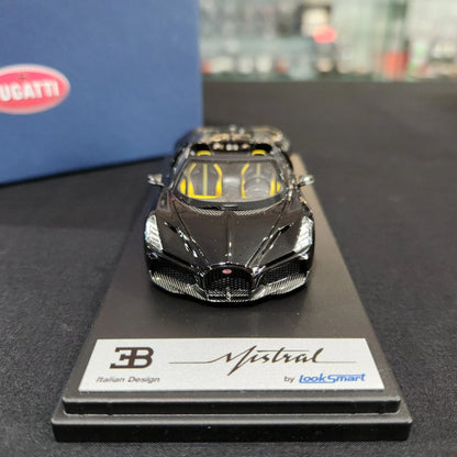 Looksmart 1/43 Bugatti W16 Mistral (Black)